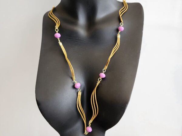 15368017979-15336618031-whatsapp-image-2025-03-31-at-11-36-28-1.jpeg Colar de Capim Dourado com Bolinhas de Cristal