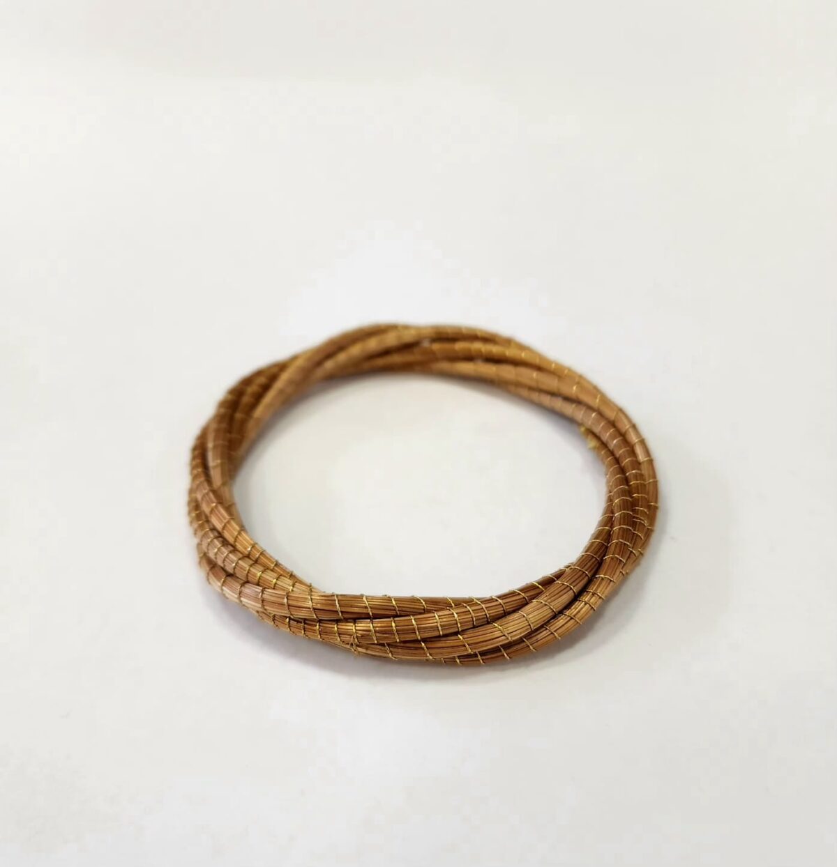 Bracelete de Capim Dourado Trançado