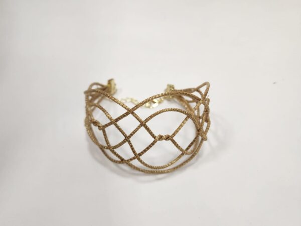 15373835704-whatsapp-image-2025-09-04-at-19-23-33.jpeg ## PULSEIRA/BRACELETE VOLTAS NATURAL #