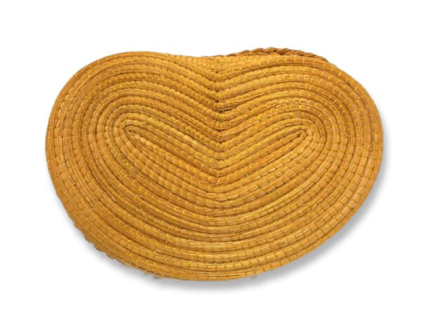 Bolsa de Capim Dourado Coração