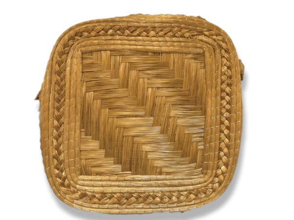 Bolsa de Capim Dourado Quadrado tapeti com alça