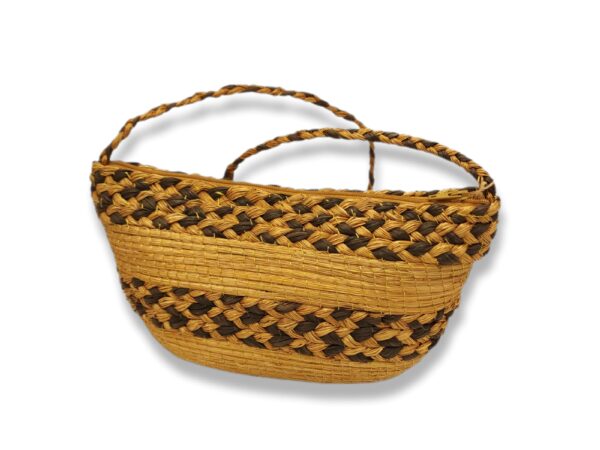 Bolsa de Capim Dourado com Fibra de Buriti Preta